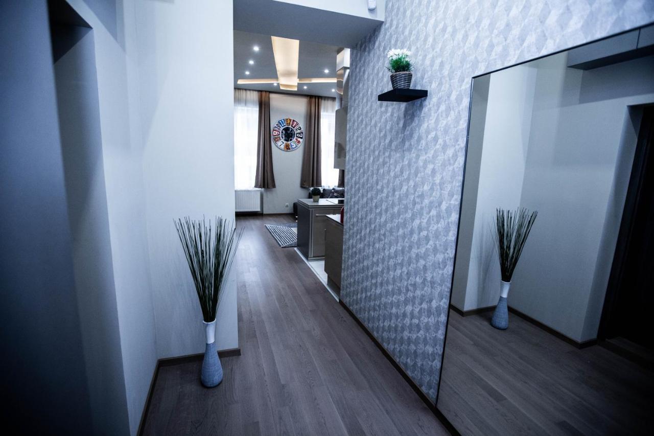 Luna Lux Residency Boedapest Buitenkant foto