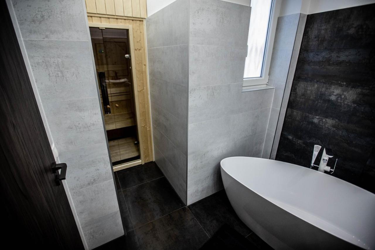 Luna Lux Residency Boedapest Buitenkant foto
